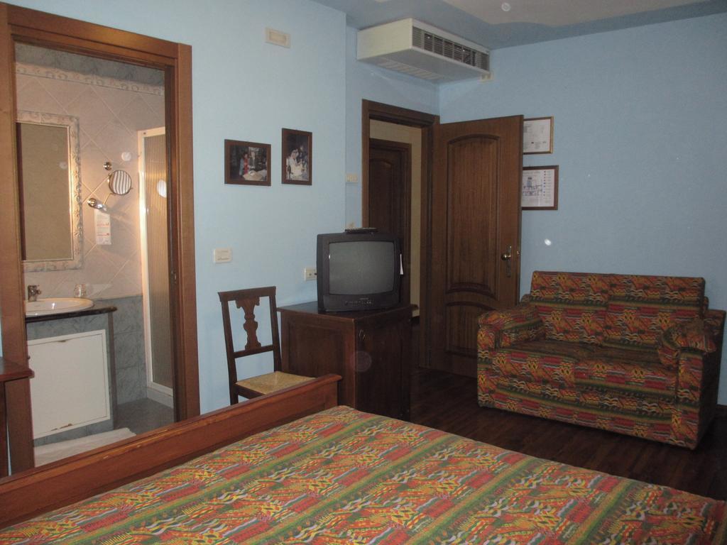 Principato Di Ariis Otel Rivignano Dış mekan fotoğraf